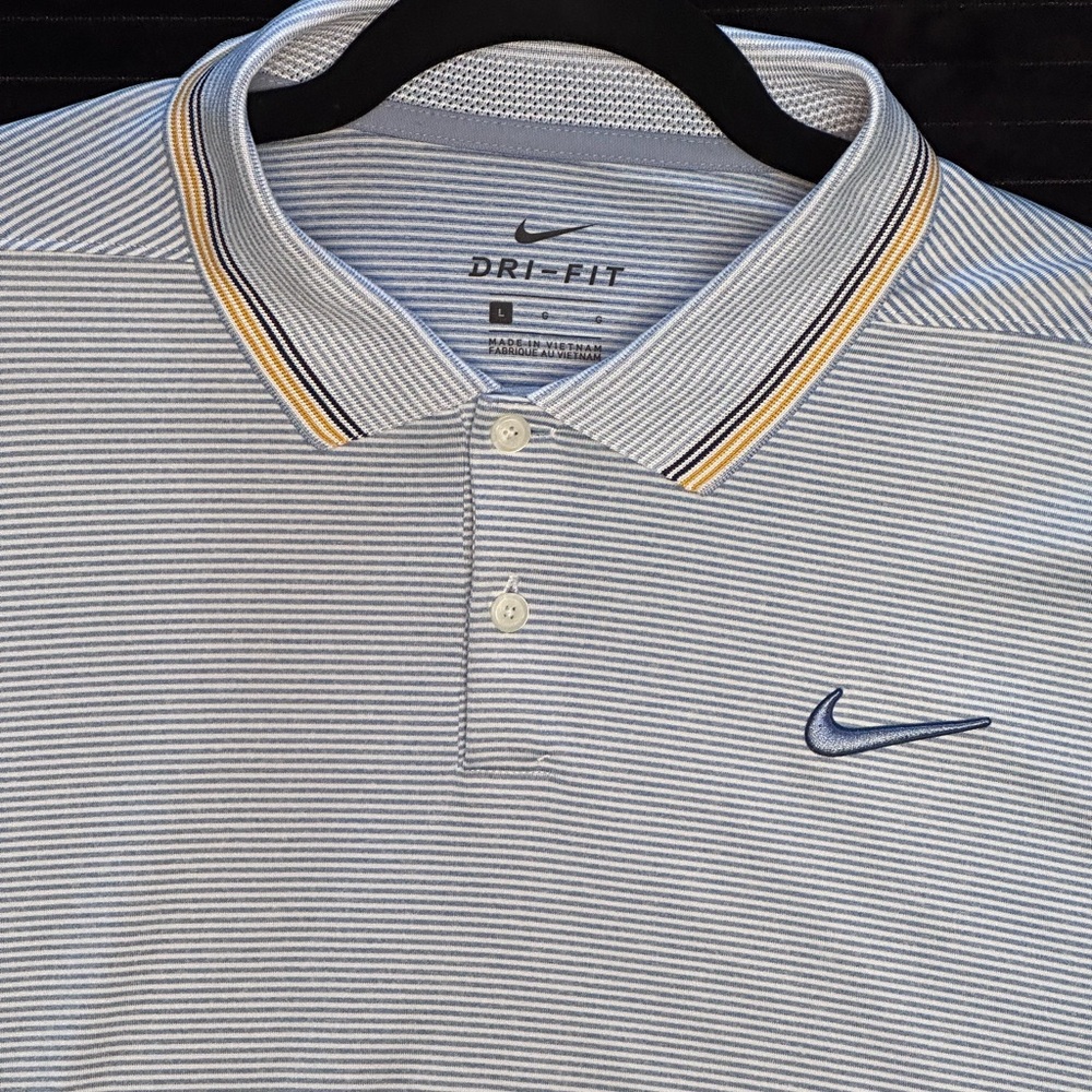 Nike Men's Blue and Yellow Striped Polo Shirt